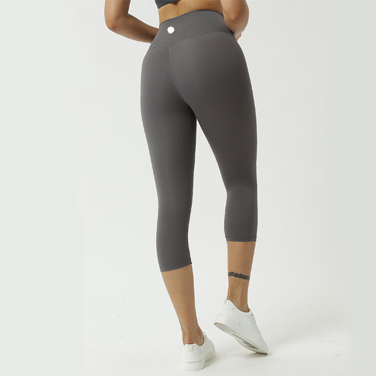 lu femmes Yoga Leggings aligner Fitness recadrée-pantalon doux taille haute Capri pantalon hanche ascenseur élastique décontracté Jogging pantalon M1902