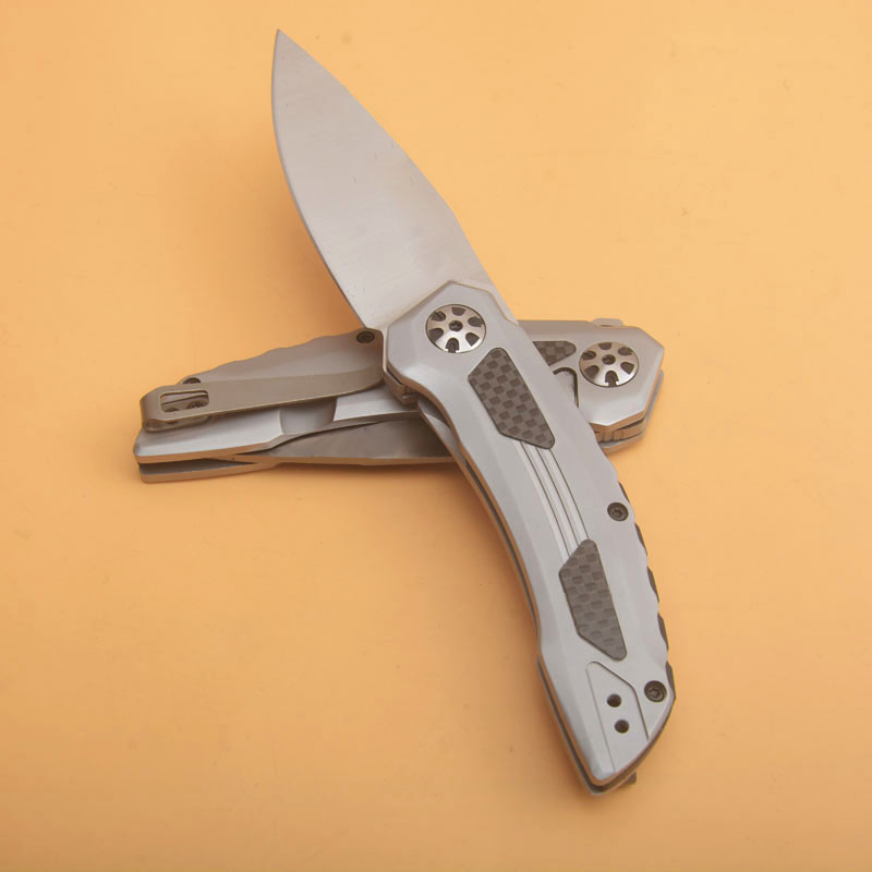 KS5510 FLIPPER Kniv av hög kvalitet D2 Satin Blade CNC Rostfritt stål/kolfiberhandtag Bollbärande snabbt öppna EDC -fickknivar med detaljhandelslådan