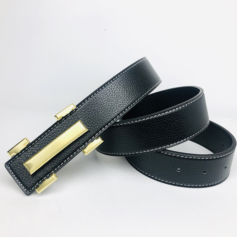 Womens Designer Belt Brand Classic Letter Grommet Fashion Designer äkta läderbälte Mänbälten Midjebandbredd 3,8 cm Storlek 105-125 cm