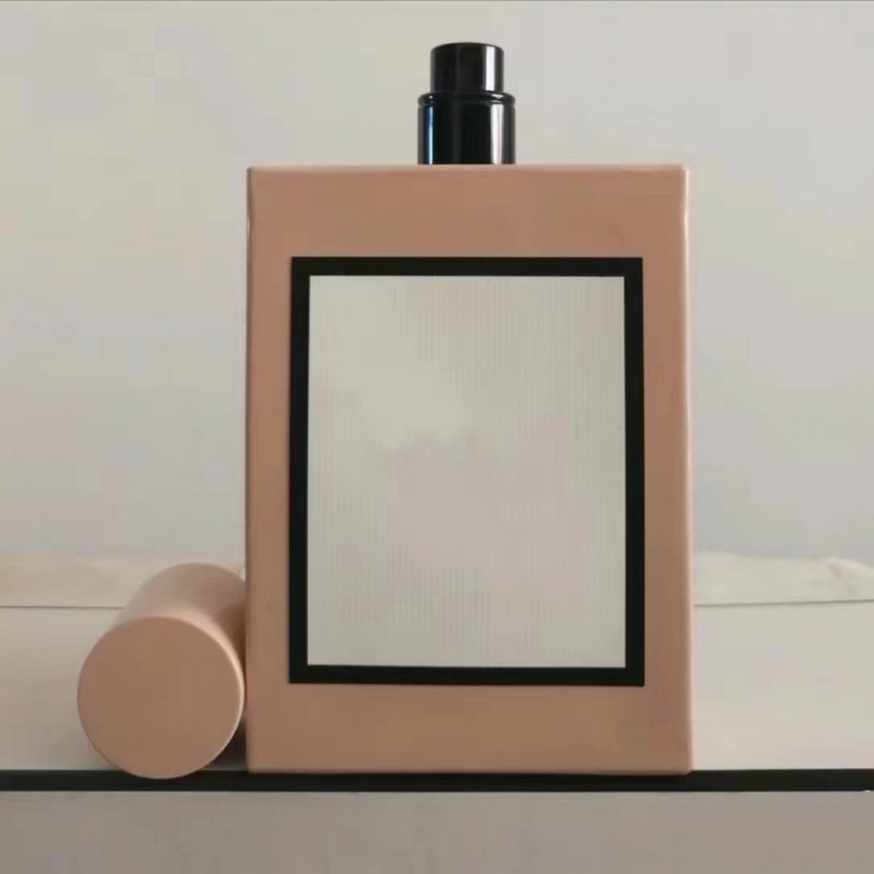 デザイナーデザイナーケルンメンパルファムブルームピンクピンク100ml女性のための香水香料