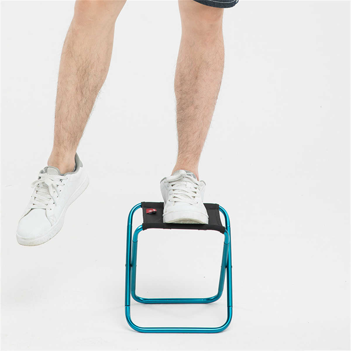 Nouveau tabouret de banc de tabouret pliant portable jument extérieur ultra trains de métro