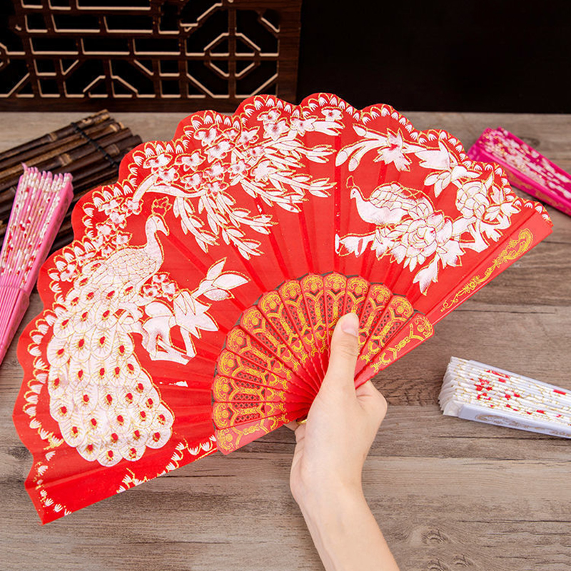 Fans pliants de style chinois Classical Crafts Festival Performance Dance Fan Summer Paacock Fan 42 * 23cm