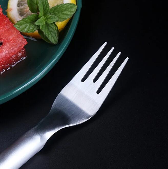 2-in-1 Watermelon Dicing Knife Dual Head Melon Fruit Divider Cutter Knife Stainless Steel Portable Lightweight Kitchen Tools