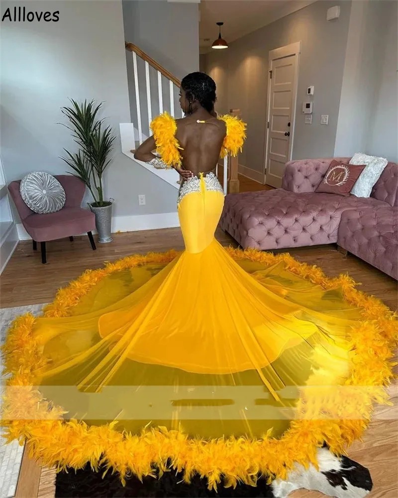 Afrikaanse zwarte meisjes lange zeemeermin prom jurken gele luxe bont veer sexy v nek formele gelegenheid avondjurken slanke backless vestidos de festa cl2268