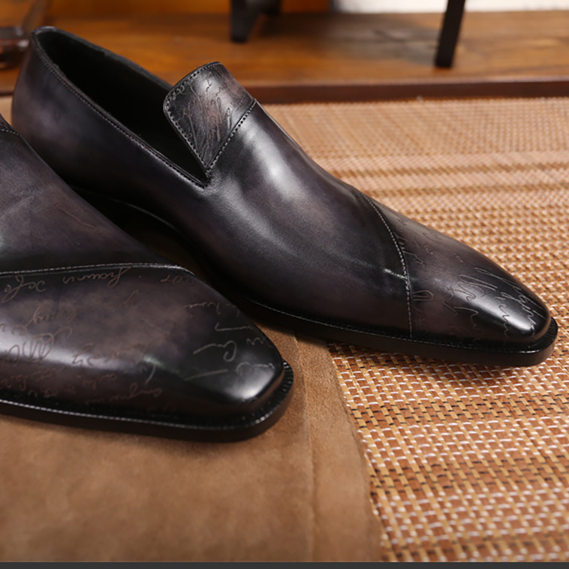Berluti Classic High-end Men's Lefu Shoes本物の革のアウトソールハンドメイドペア優勢な靴