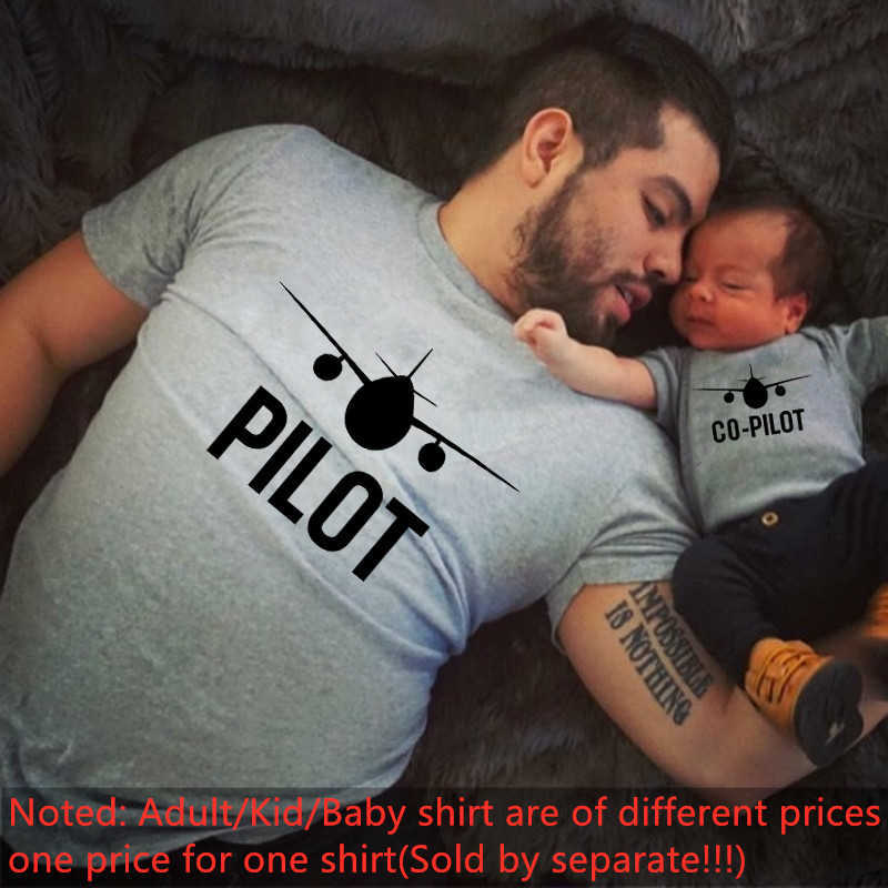 Family Matching Outfits Interesting Pilot/Co pilot Family Matching Clothing Father Son Matching Shirt Family Appearance T-shirt Baby Clothing Gift G220519