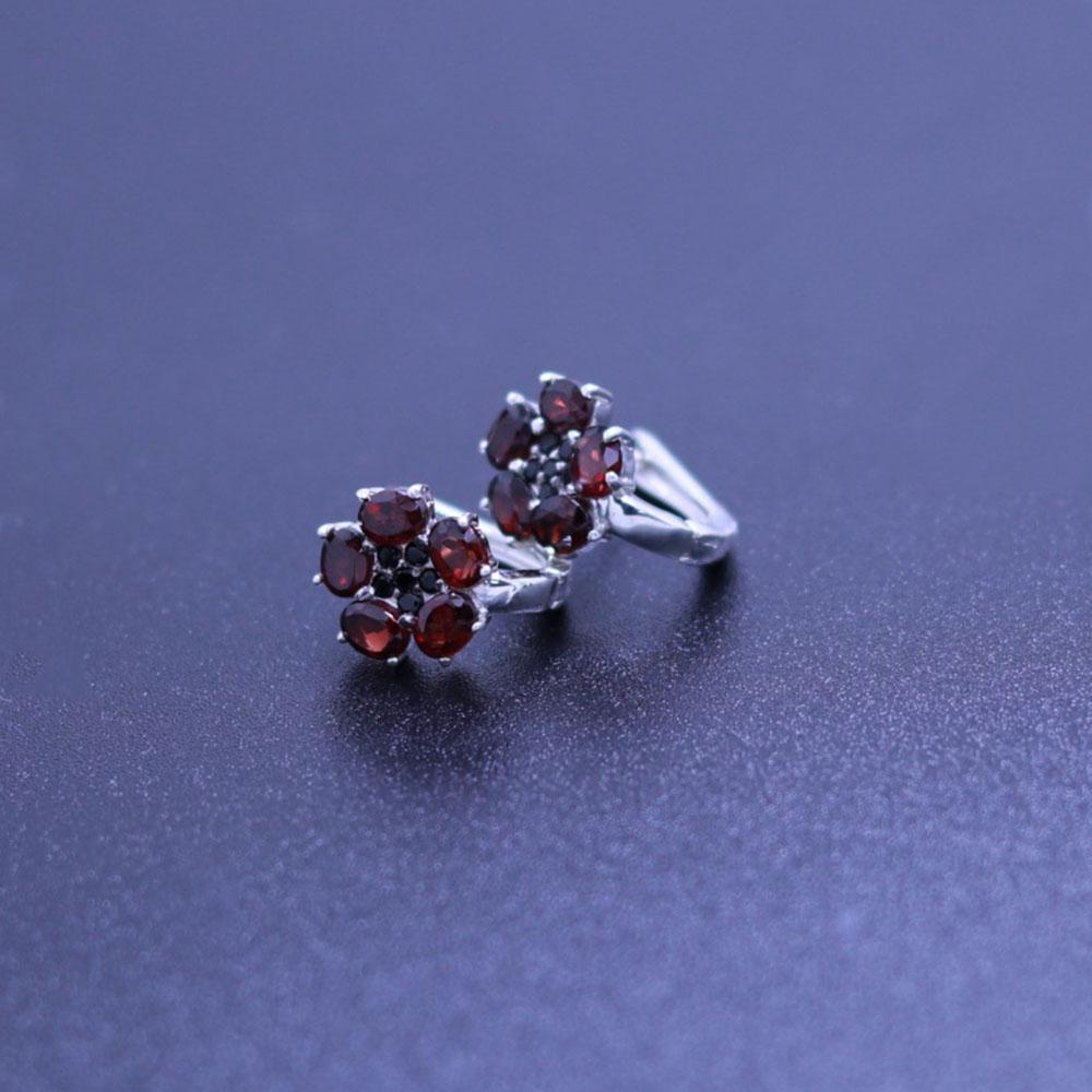 Back MH Natural Red Garent Flower Earring Sterling 925 Silver Oval 3*5 mm Fina smycken för kvinnor bär på kontoret varje dag MHE0042