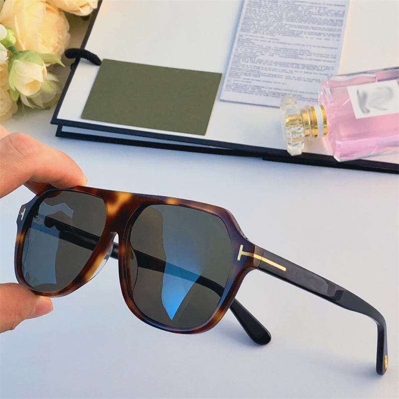 Luxury Designer sunglasses T Fashion letters Women's senior glasses Frame retro metal sunglasses Outdoor Eyewear