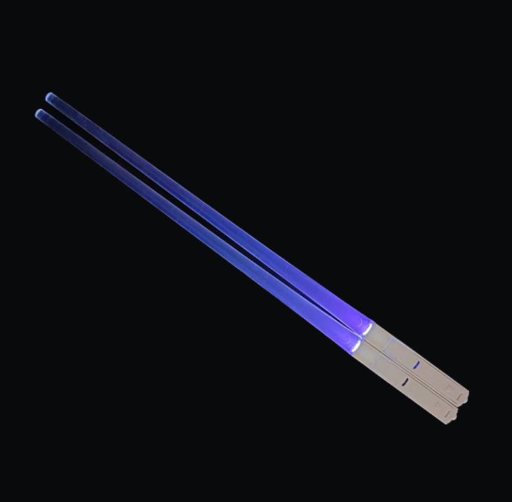 Creative /Pairs LED Lightsaber Chopsticks Light Up Durable Lightweight Kitchen Dinning Room Party Portable Food Safe Tableware Glowing Gifts SN783