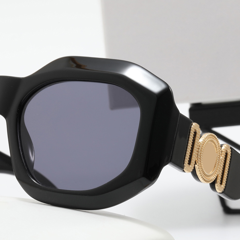 Homem Mulher Óculos de Sol de Luxo Unissex Óculos de Designer Óculos de Sol de Praia Retro Grande Armação Design de Luxo Óculos de Crianças Óculos UV400 Tons Multicor Com Caixa