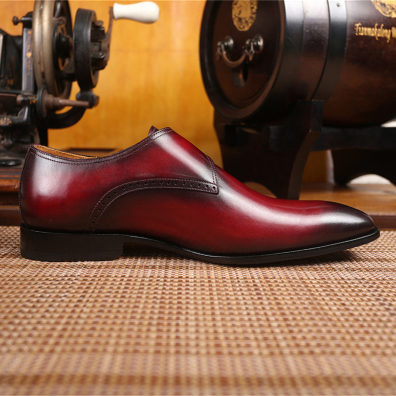 berluti Chaussures en cuir pour hommes de haute qualité chaussures formelles confortables semelles en cuir véritable luxe fait à la main, personnalisation haut de gamme coloration manuelle bouton unique