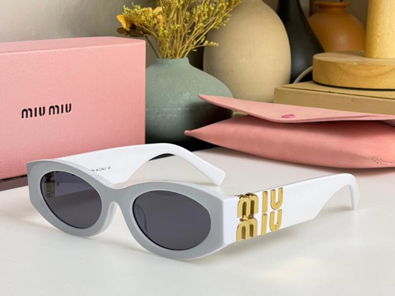 5A Eyeglasses SMU11W Miu Glimpse Oval Eyewear Discount Designer Sunglasses For Men Women Acetate 100% UVA/UVB With Glasses Bag Box Fendave