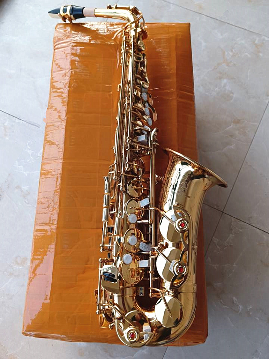 Beste kwaliteit gouden altsaxofoon yas 62 Japan merk alto sax e-flat muziekinstrument met mondstuk professional