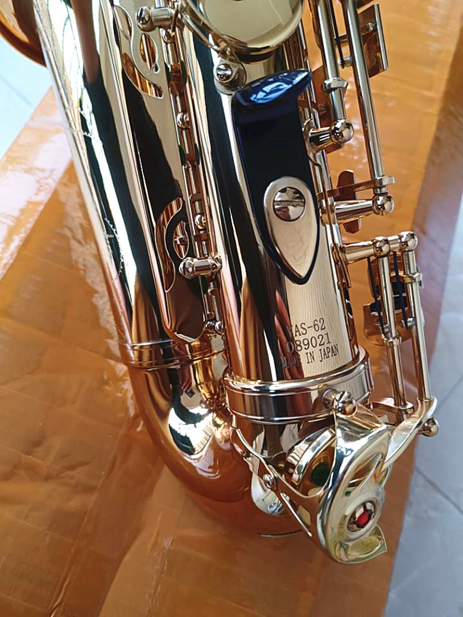 Beste kwaliteit gouden altsaxofoon yas 62 Japan merk alto sax e-flat muziekinstrument met mondstuk professional