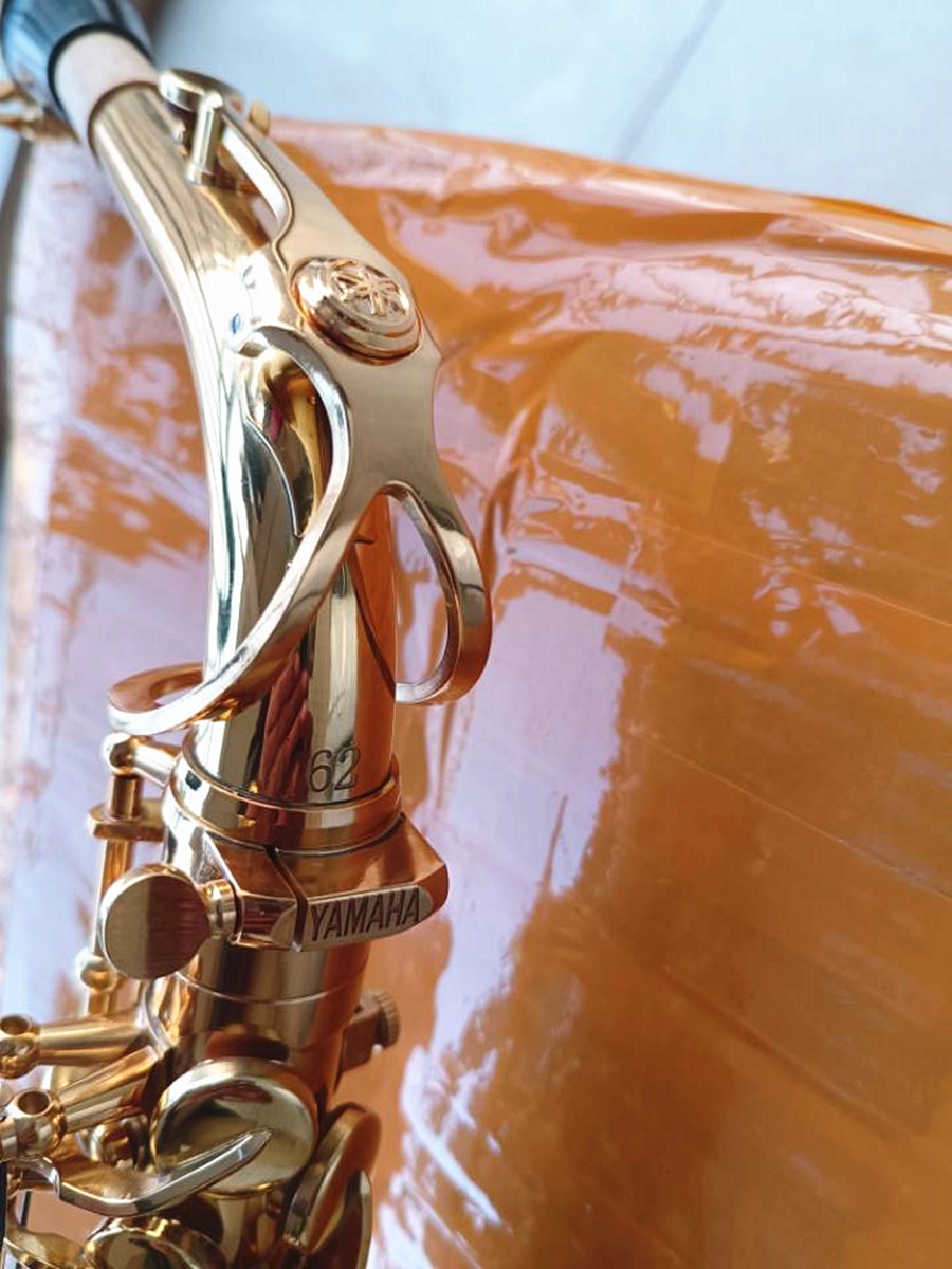 Beste kwaliteit gouden altsaxofoon yas 62 Japan merk alto sax e-flat muziekinstrument met mondstuk professional