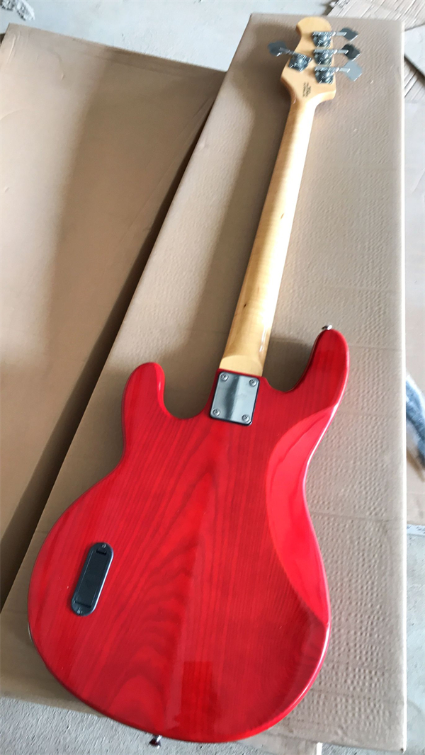 High Quality 4 String Music Man Ernie Ball Sting Ray Electric Bass Guitar Cherry Sunburst CS Red Blue Golden Musicman 9V Battery Active Humbucker Pickups