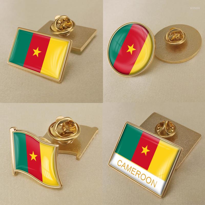 Broscher vapensköld Kamerun Kamerunisk karta flagga National Emblem Flower Brosch Madges Lapel Pins