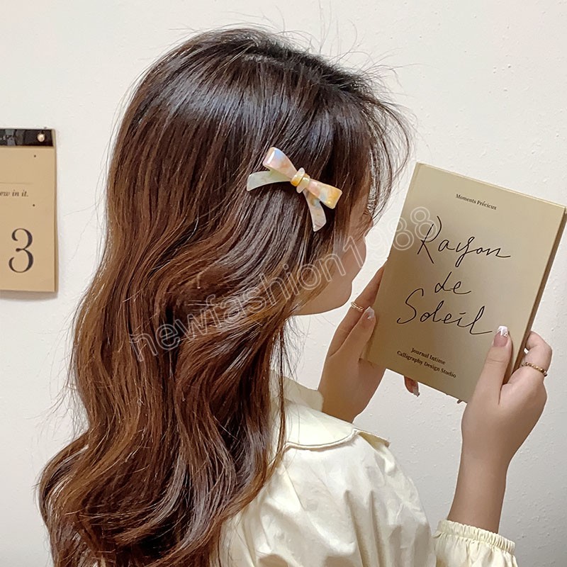 Creatief ontwerp 6.3 cm schattige bowknot kleurrijke haarclip voor meisjes zoete azijnzuur eendbill clip vrouwen haaraccessoires