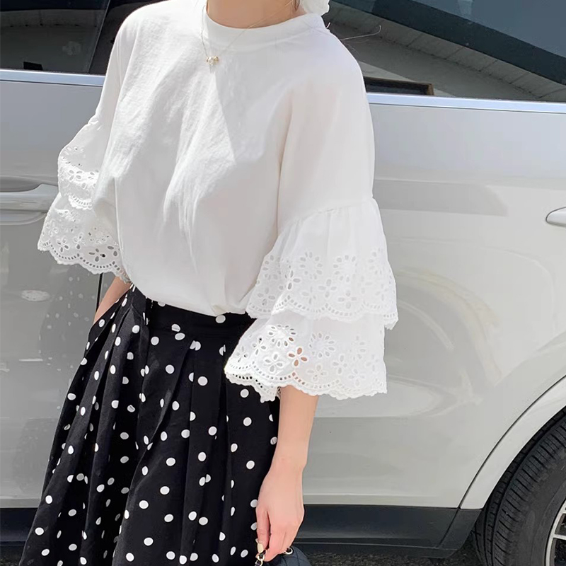 T-shirt ample à rayures à manches chauve-souris en dentelle à la mode coréenne pour femmes