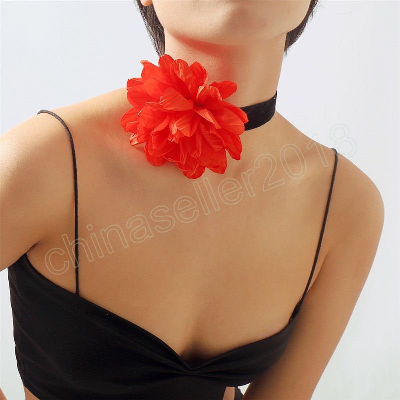 Overdreven Goth Big Rose Flower Korte Choker ketting voor vrouwen Wed Bruidal sleutelbeenketen Y2K Accessoires Neck sieraden