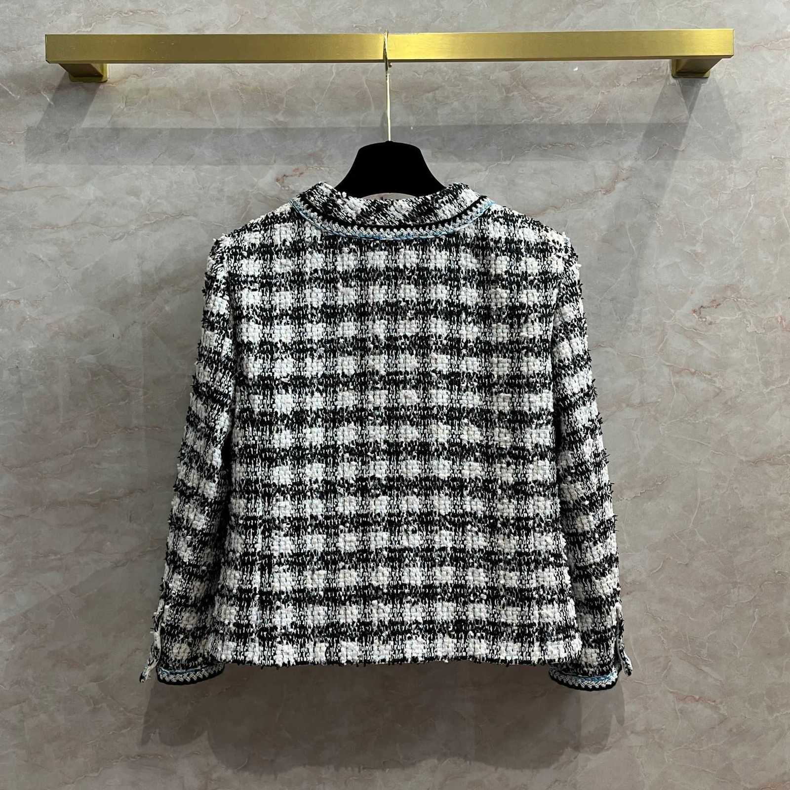 Women's Jackets Designer designer High quality black and white plaid tweed coat women blue yarn woven ribbon chic style top AXCY P70I