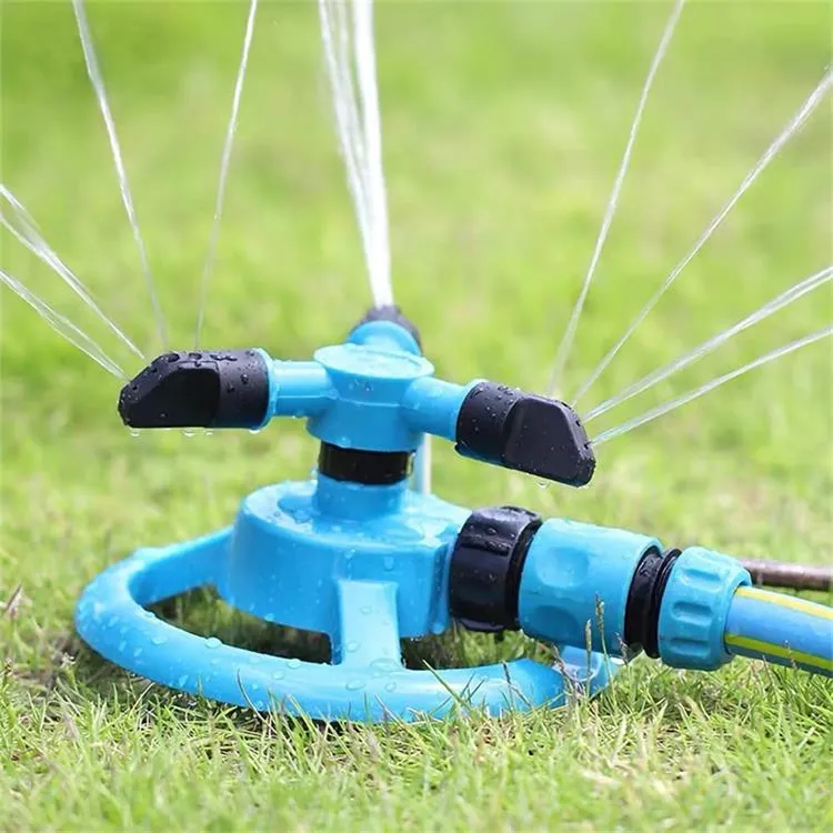 プラスチックスプリンクラーノズル360度自動回転水スプレーガーデン芝生自動スプリンクラーガーデンウォーター灌漑用品
