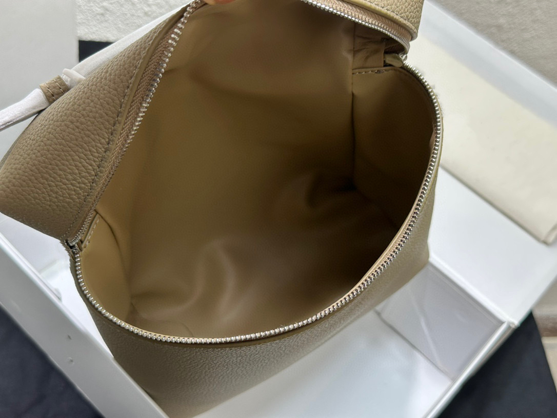 Sac à dos de poche L27 à la mode avec ouverture à glissière en cuir véritable de grande capacité pour sac de voyage léger pour femmes ID royalfashion_bag