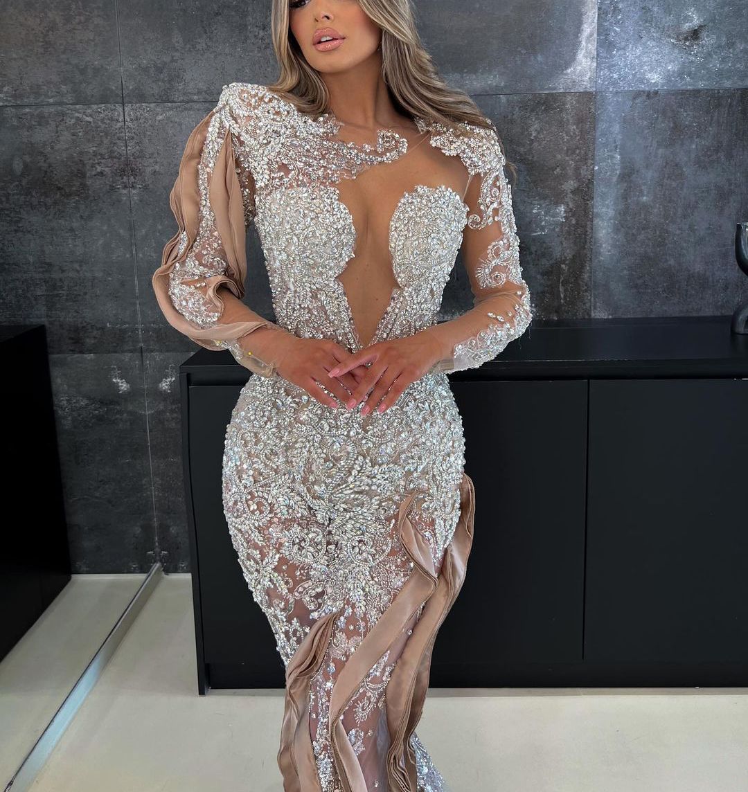 Luxe zeemeermin avondjurken lange mouwen v nek appliques vloer lengte 3d kanten holle diamanten sprankelende plus size kralen prom jurk plus size jurns feestjurk