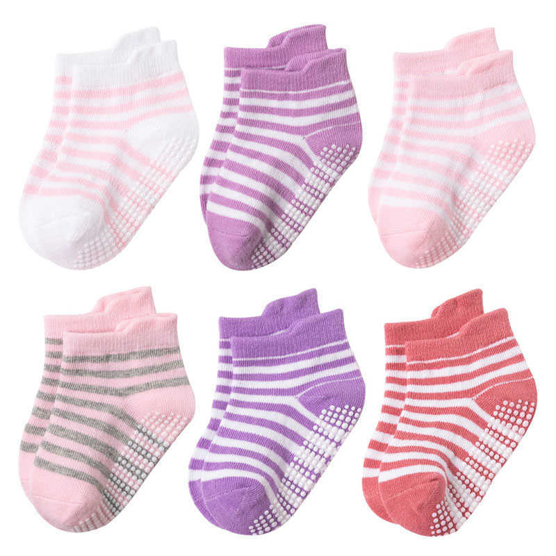 Chaussettes esde chaussettes pour enfants en coton anti-dérapant bateau adapté aux garçons et aux filles bébé plancher coupe basse avec poignées en caoutchouc G220524