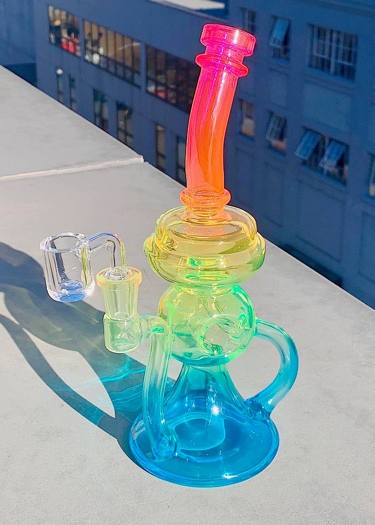 Klein Heady Bong Fab Egg Incycler Rainbow Colorful Hookah Glass Bong Dab Rig Recycler Pipes Water Bongs Smoke Pipe 14.4mm Female Joint with Regular Bowl