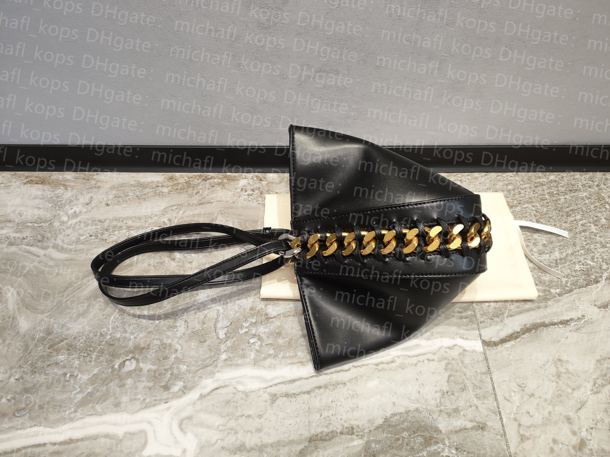 Stella McCartney Sac à bandoulière pour femme Modèle 213 Pliant Ouvert Grande capacité Conception de la chaîne Cordon de serrage Bandoulière réglable Sac triangle ID michafl_kops