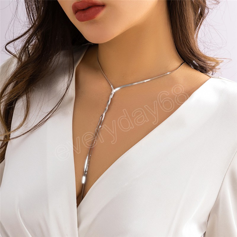 Sexig justerbar platt orm långkedjig halsband för kvinnor vintage vridna knutna länk estetiska brösthalsmycken gåva