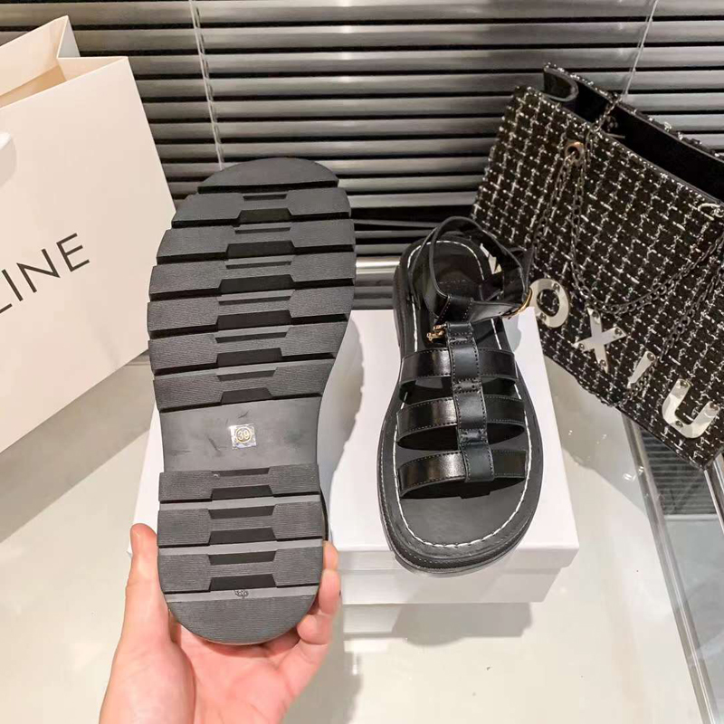 Mode sommarkvinnor sandaler pumpar blondie clare sling pläterade guldknappplattformar Italien populära brun svart läder kik tår designer hög häl sandal låda eu 35-40