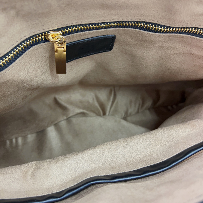 sacs de créateurs de luxe porte-documents hommes forfaits d'affaires hots vente sac d'ordinateur portable sac à main en cuir messager haute capacité sacs à main à bandoulière style polyvalent très bon