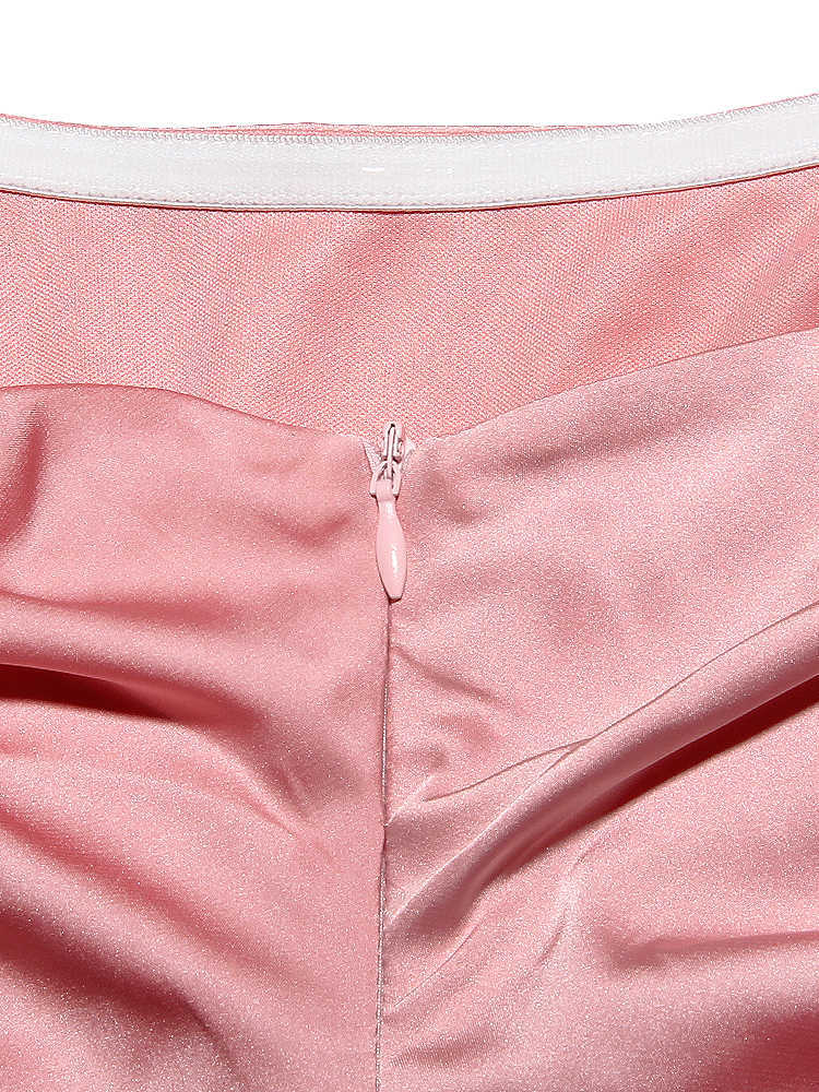 2022 Mooie mini -jurk met lange mouwen voor dames feestoutfits Kleding prachtige beroemde verjaardag roze jurk gewaad