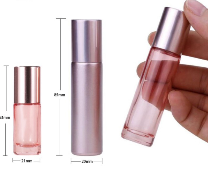 Huile essentielle utiliser 10 ml rose rouleau sur bouteilles à rouleaux en verre avec boule à billes en cristal et capuchon en or Rose JL024