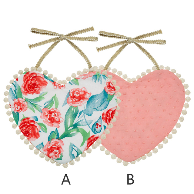 Baberos de corazón rosa para bebé, regalo para el Día de la madre, toalla de Saliva de doble cara, tela de algodón Floral ajustable para eructar, accesorios para fotos del Día de San Valentín