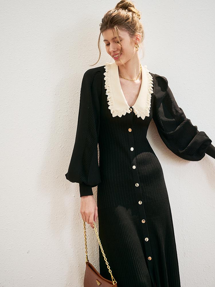 Casual Dresses Black Doll Collar Sticked Dress 2023 Autumn Puff Sleeve Single-Breasted A-Line kjol Kvinnors högkvalitativa