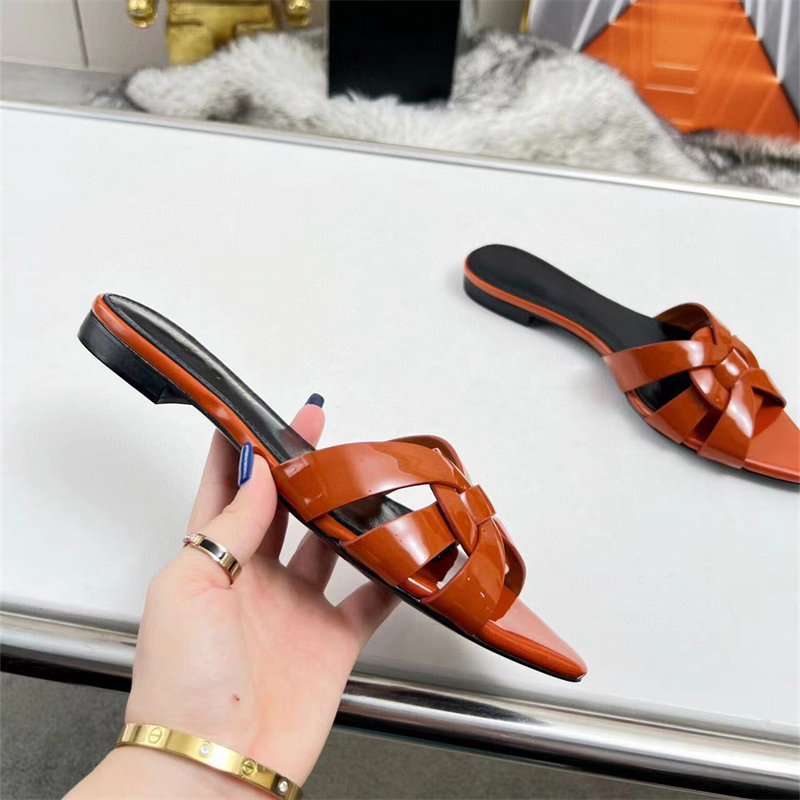 Women's brand slippers summer designer casual soft drag genuine leather thin strap combination hotel slippers flat fashion seaside resort slippers point with box