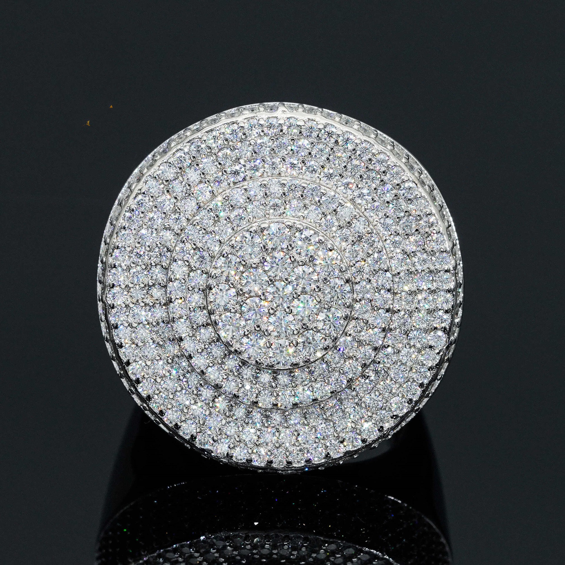 Gli uomini raffreddano gli anelli in moissanite con diamante superato il test Anello in argento sterling 925 per la festa nuziale Bel regalo