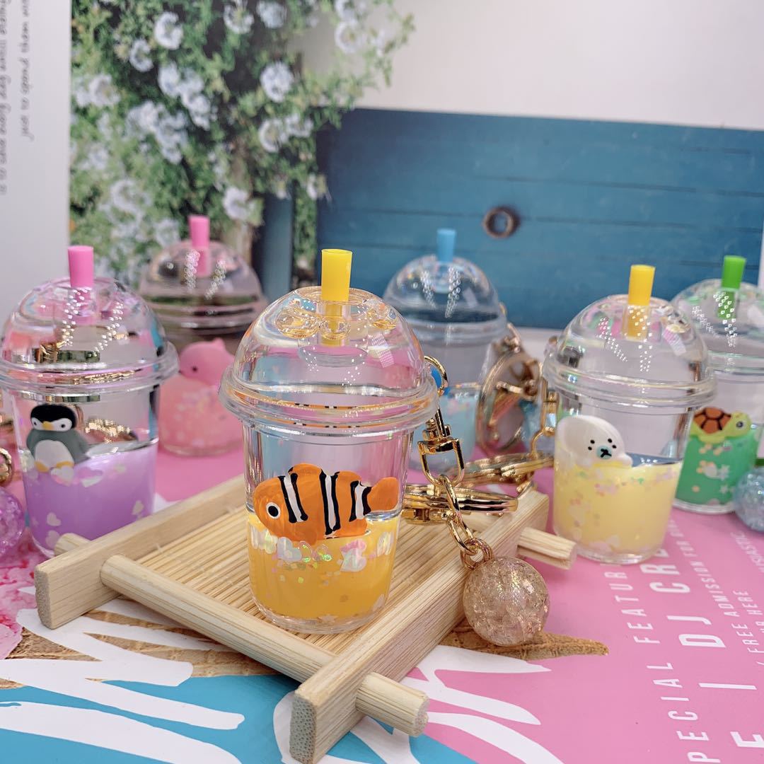 Party Favor Animal Bubble Milk Tea Keychain Creative Mini Coconut Beverage Acrylic Moving Liquid Oil Drop Smyckespresent Dh66