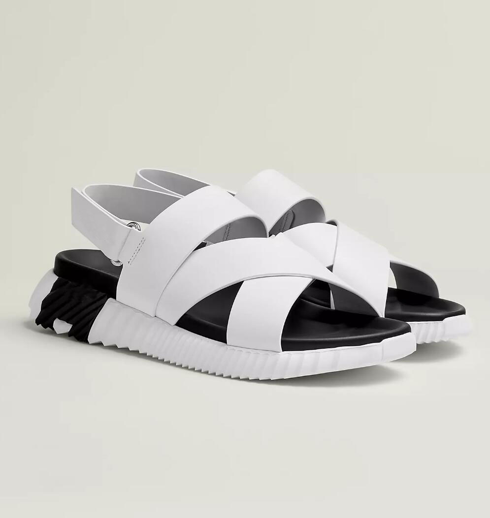 Populair zomermerk elektrische sandalen schoenen rubber zool mannen brede lichte zool kalfsleer leerjongen strand dia casual flats glijbaan comfort wandelen EU38-46