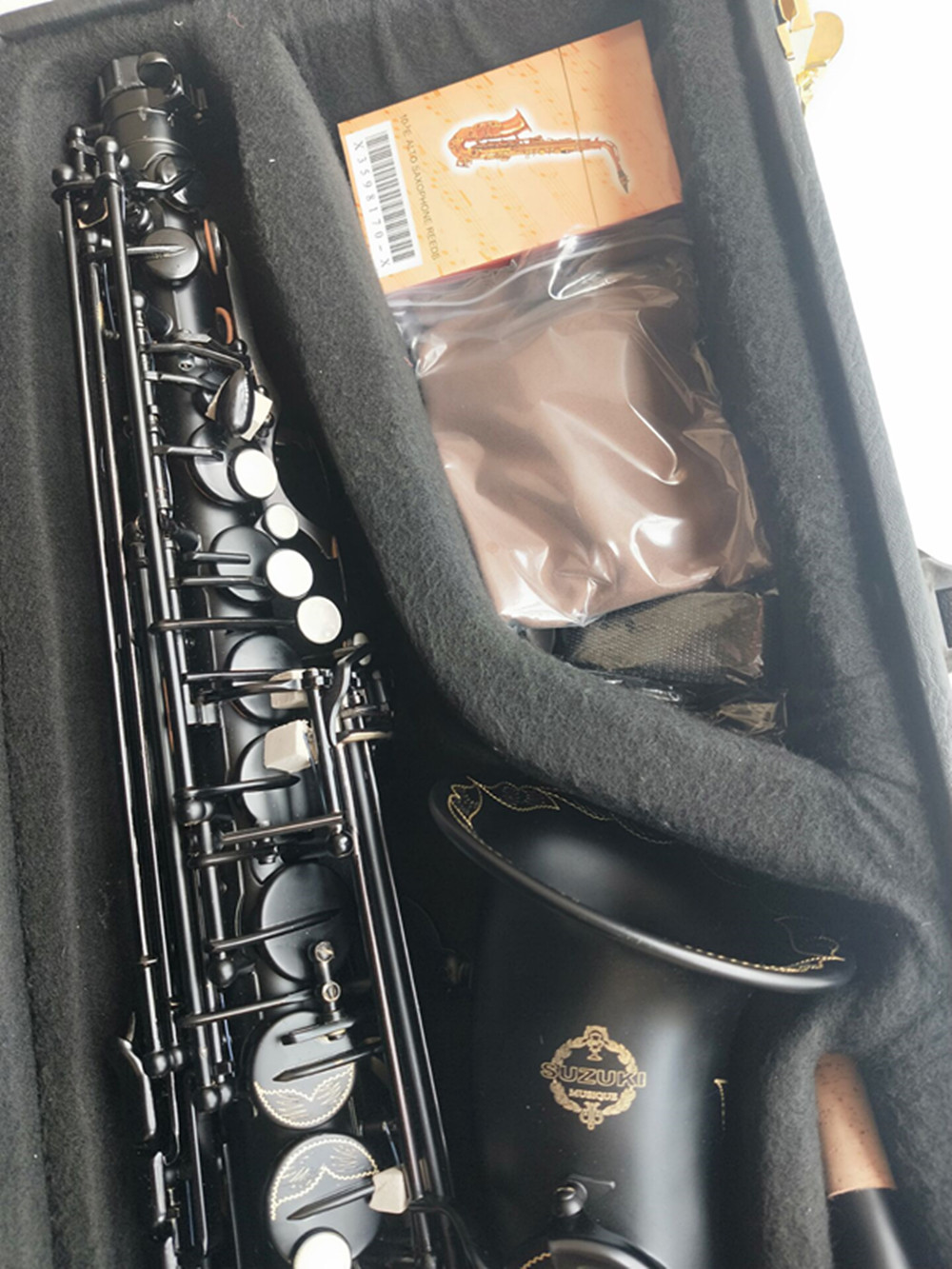 Newjapan Suzuki Matt Black Alto Musical Instrument Sax met case professionele gratis verzending