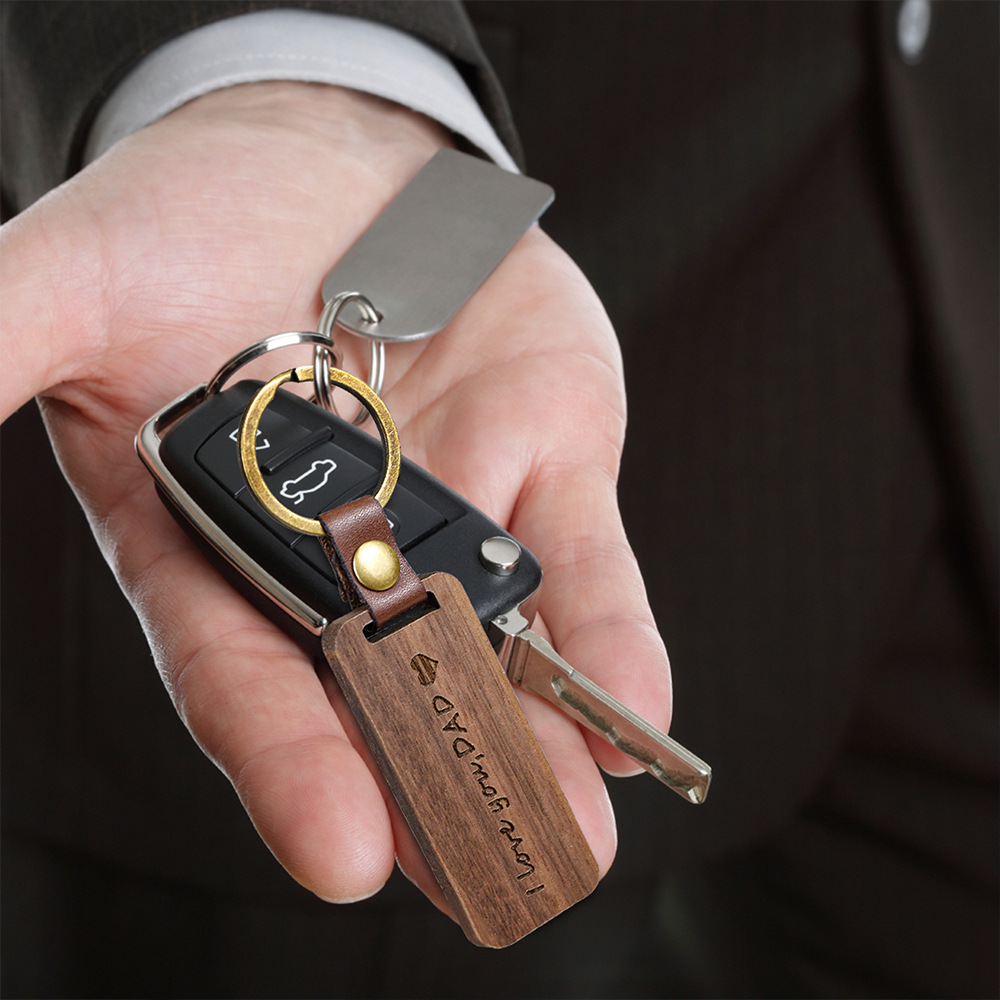 Porte-clés en bois en cuir souple créatif pendentif lettrage en métal porte-clés de voiture bijoux cadeau de fête des pères en vrac