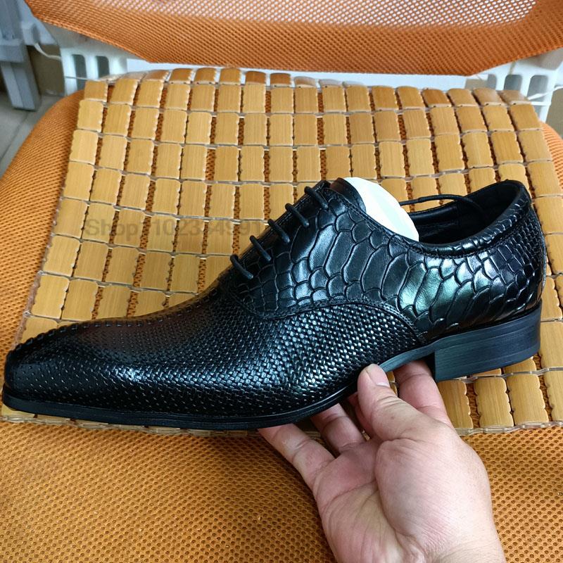 Black Snake Pattern Oxford Shoes Men Brogues Shoes Lace Up Formal Shoes Genuine Leather Wedding Business Men Luxury Dress Shoes