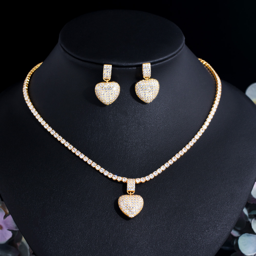 Queen Heart Lab Diamond Jewelry Set 14k Gold Filled Party Wedding Earrings Halsband för kvinnor Bridal Engagement Smyckespresent