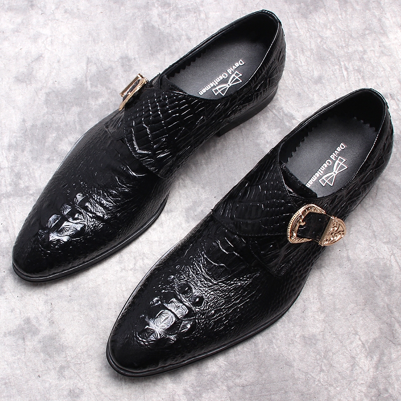 Krokodilmönster män bröllopsklänningskor pekade tå svart vinröd loafers äkta läder glid på manliga casual oxford skor