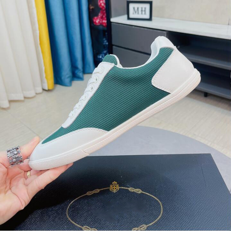 Fashion Dress Shoes Men FLY BLOCK Running Sneakers Non-Slip Light Bottoms Italy Popular Low Tops Rubber Weave Leather Design Casuals Comfor Athletic Shoes Box EU 38-45