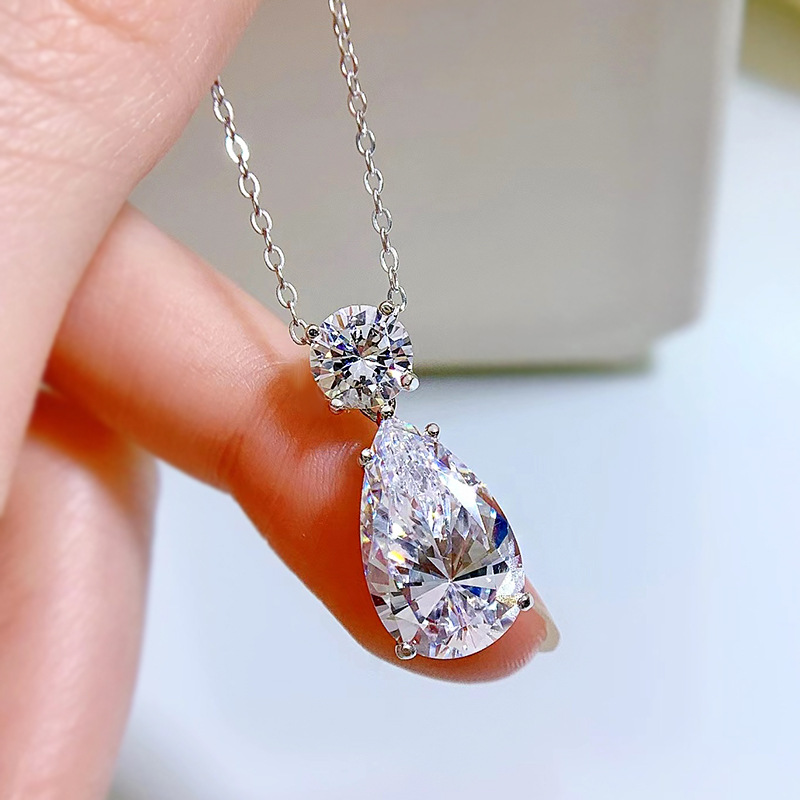 Water Drop Moissanite Diamond Pendant 100% Real 925 Sterling Silver Party Wedding Pendants Necklace For Women Engagement Jewelry