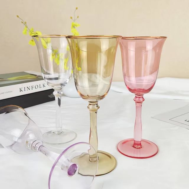 300ml Colored wine glass goblet red wine glass Champagne Saucer cocktail Swing Cup for wedding party KTV Bar creative fashion